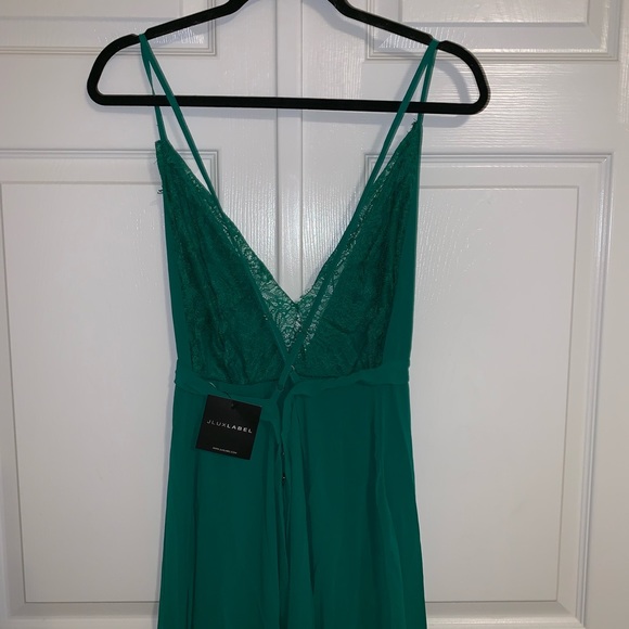 NWT JLUXLABEL Kelly Green Chiffon + Lace Maxi Dres - Picture 9 of 15